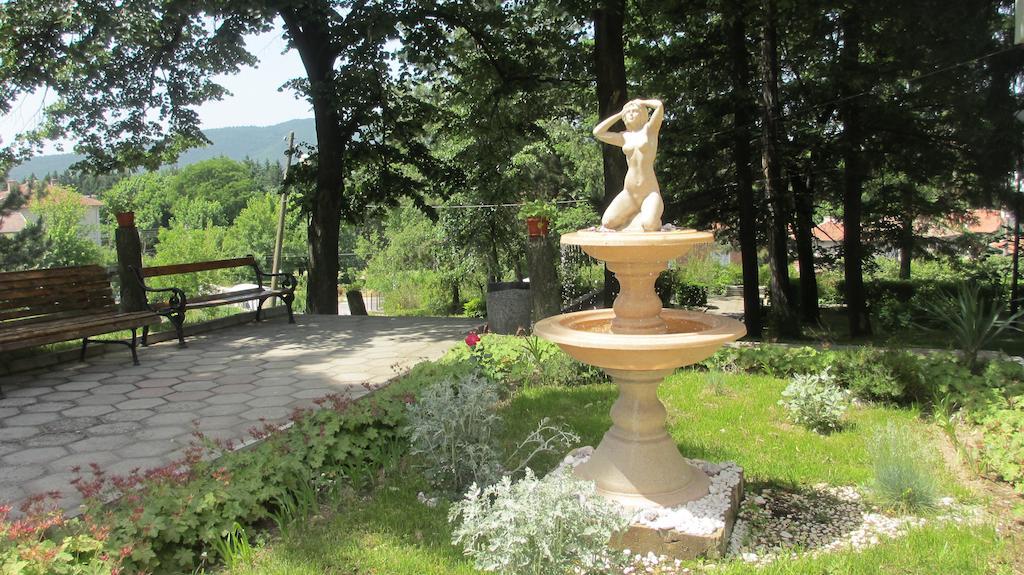 Балнеохотел Роза Strelcha Exterior foto