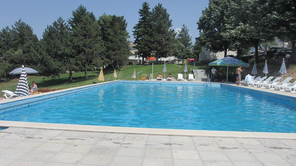 Балнеохотел Роза Strelcha Exterior foto